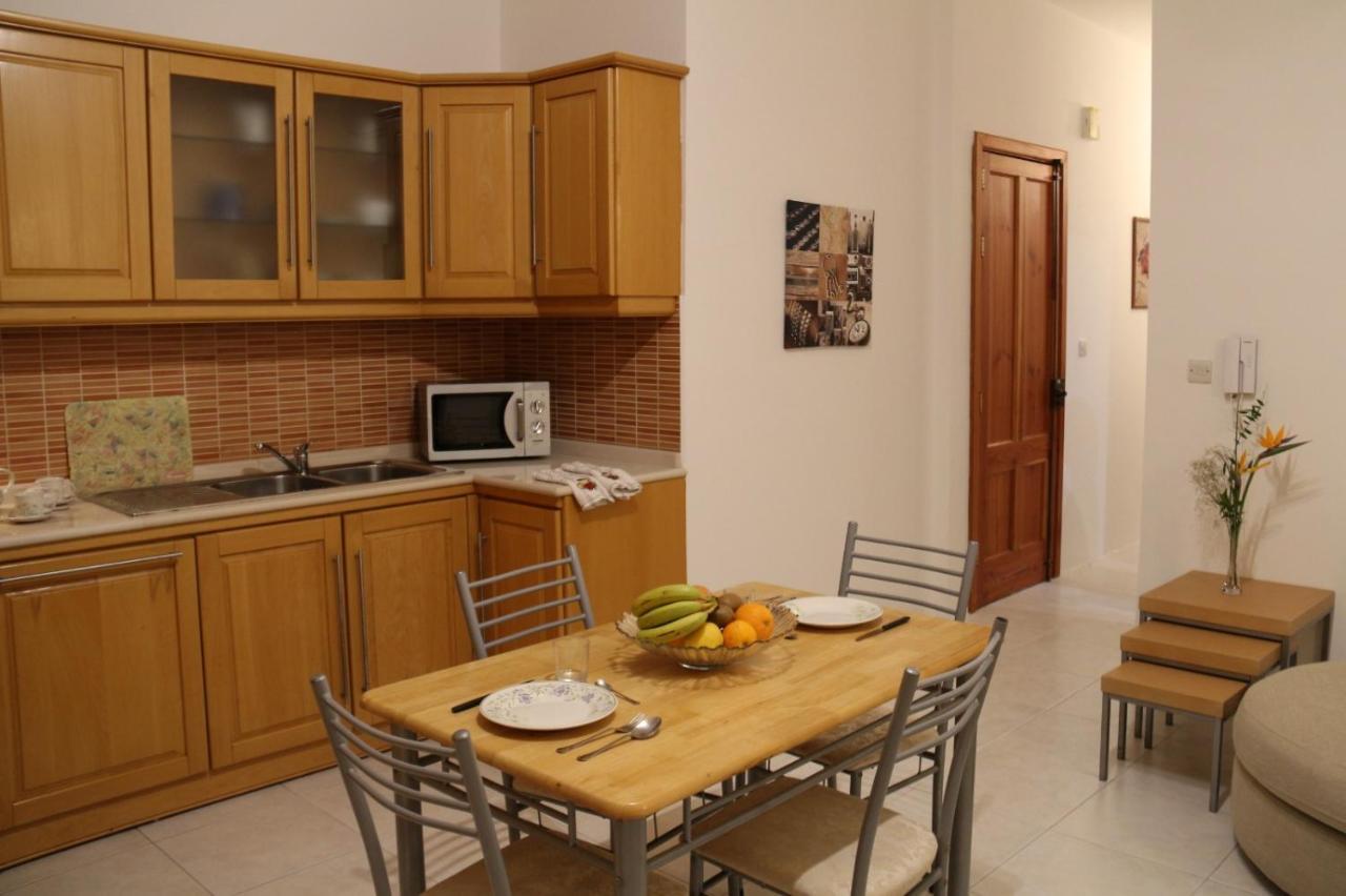 Diana House Apartment Sliema Exteriör bild